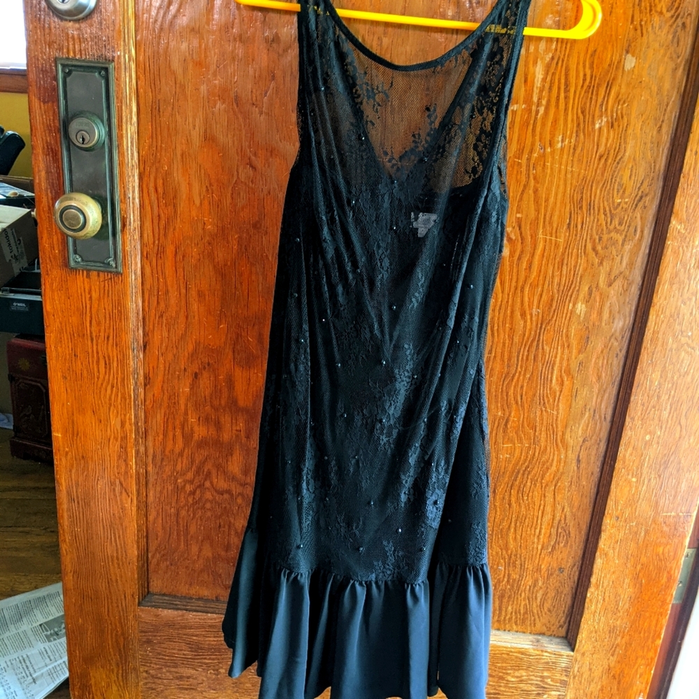 Brand: Pearl Georgina Chapman, Size: 10, Color: Black